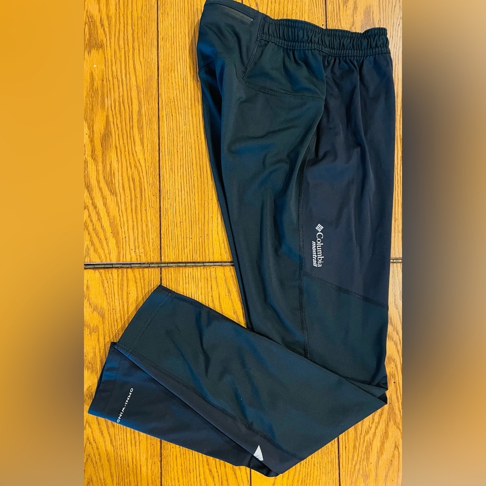 Columbia Montrail Omni-wind black leggings, size small, internal drawcord